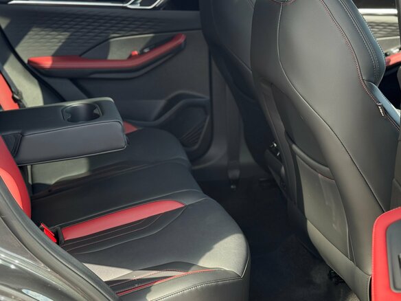 2026 Geely Coolray I Рестайлинг 2, белый, 2964990 рублей - вид 10