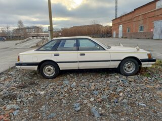 1980 Nissan Leopard 5-speed I (F30), белый, 300000 рублей, вид 5