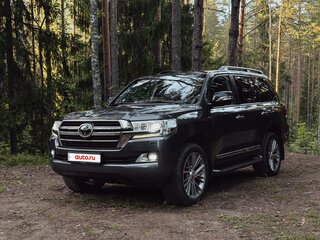 2016 Toyota Land Cruiser 200 Series Рестайлинг 2, серый, 6500000 рублей, вид 1