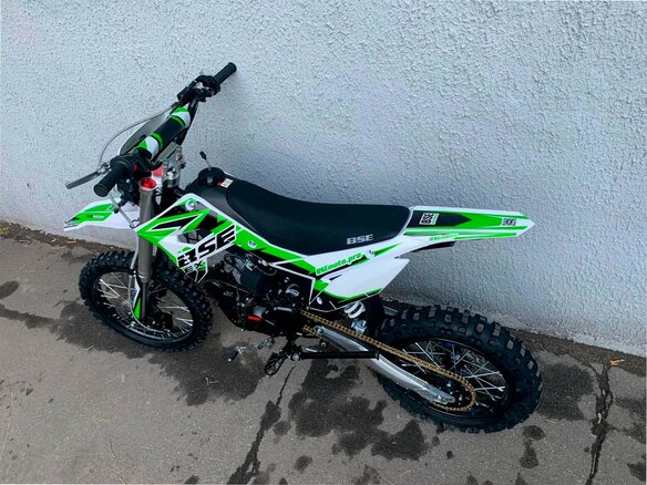 2025 BSE EX 125, зелёный, 81700 рублей