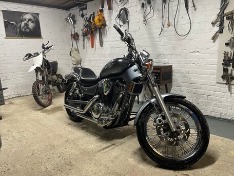 2005 Suzuki Boulevard S83, серый, 550000 рублей, вид 1