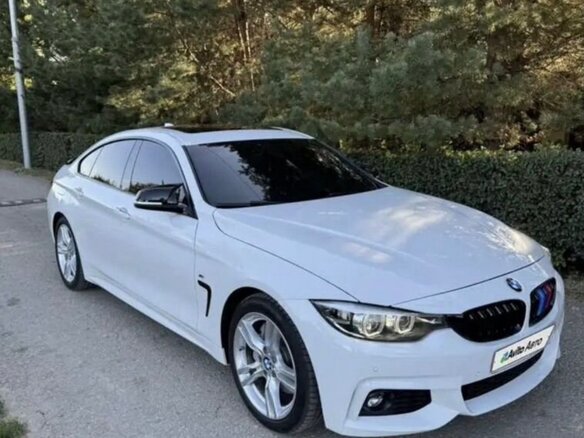 2017 BMW 4 серии Gran Coupe 430i xDrive F32/F33/F36 Рестайлинг, белый, 2800000 рублей - вид 5