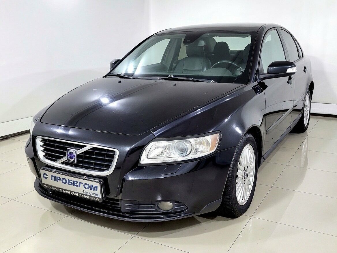 Открыть фотографии: Volvo S40 II Рестайлинг