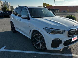 2020 BMW X5 30d IV (G05/G18), белый, 7500000 рублей, вид 5