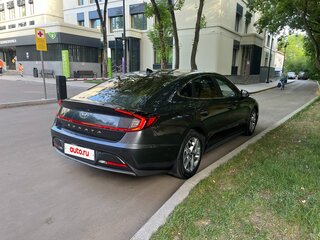 2019 Hyundai Sonata VIII (DN8), серый, 2100000 рублей, вид 3