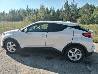 2019 Toyota C-HR I, белый, 1800000 рублей, вид 3