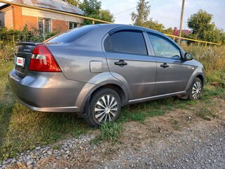 2008 Chevrolet Aveo I Рестайлинг, серый, 530000 рублей, вид 3