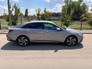 2023 Hyundai Elantra VII (CN7) Рестайлинг, серый, 2800000 рублей, вид 3