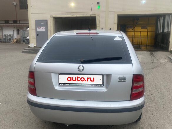 2002 Skoda Fabia I, серебристый, 260000 рублей - вид 3