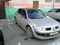 2004 Renault Megane II, серый - вид 2