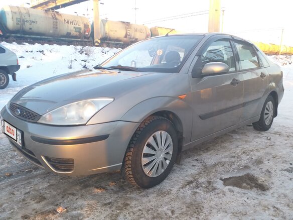 2004 Ford Focus I Рестайлинг, золотистый - вид 1