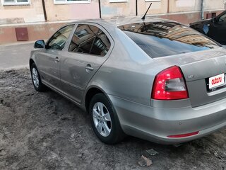 2012 Skoda Octavia II (A5) Рестайлинг, бежевый, 800000 рублей, вид 4