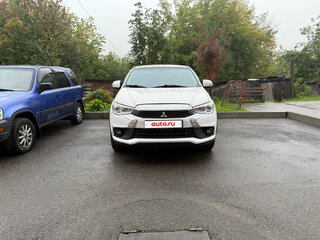 2016 Mitsubishi Outlander Sport I Рестайлинг 2, белый, 1550000 рублей, вид 1