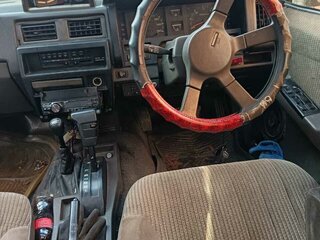 1991 Nissan Terrano I, оранжевый, 550000 рублей, вид 5
