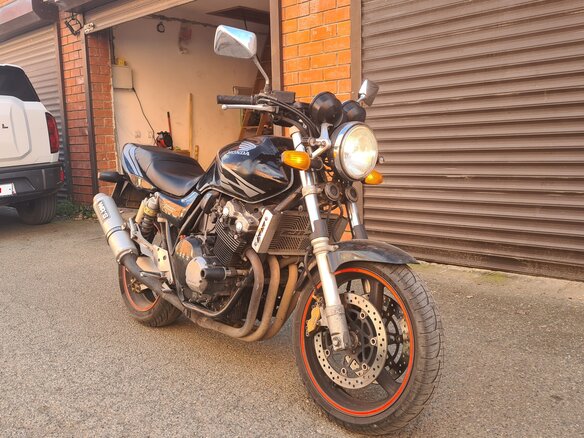2001 Honda CB 400 Super Four, чёрный, 325000 рублей - вид 1