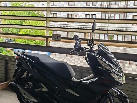 2018 Honda PCX 150, чёрный, 320000 рублей, вид 5