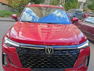 2023 Changan CS35 Plus I Рестайлинг, красный, 2800000 рублей, вид 2