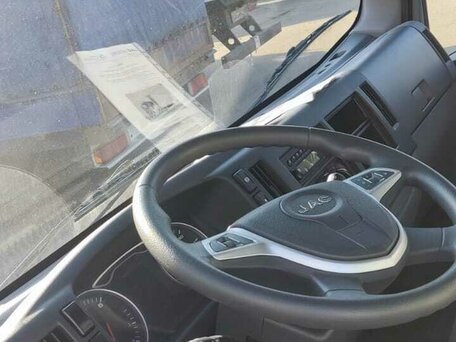 2024 JAC N90, белый, 5450000 рублей, вид 3