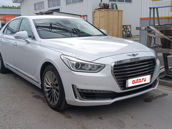 2017 Genesis G90 I, белый, 2500000 рублей - вид 2