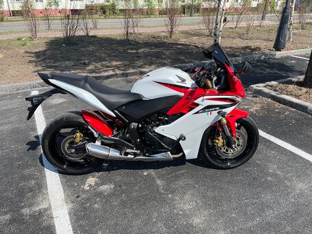 2012 Honda CBR 600F, красный, 680000 рублей, вид 1