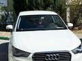 2011 Audi A1 I (8X), белый, 950000 рублей
