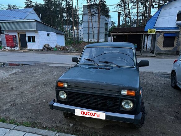 2011 Lada (ВАЗ) 2131 (4x4) 213105 I, серый, 350000 рублей