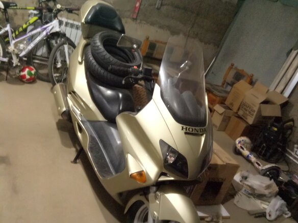 2002 Honda Forza, оранжевый