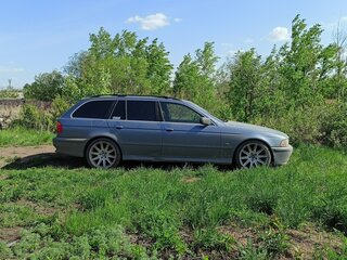 2001 BMW 5 серии 525i IV (E39) Рестайлинг, серый, 800000 рублей, вид 3