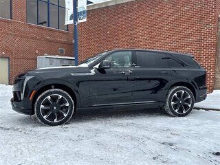 2026 Cadillac Escalade iQ, чёрный, 23396464 рублей, вид 2
