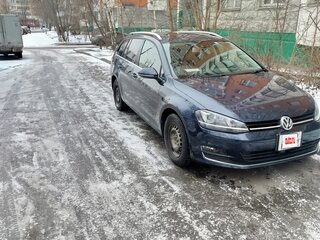2014 Volkswagen Golf VII, синий, 1400000 рублей, вид 1