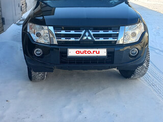 2012 Mitsubishi Pajero IV Рестайлинг 1, чёрный, 3000000 рублей, вид 1