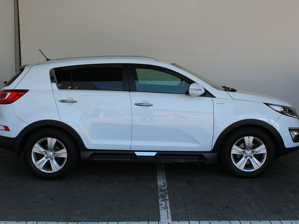 2013 Kia Sportage III, белый, 1600000 рублей - вид 5