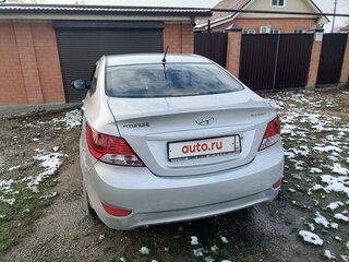2012 Hyundai Accent IV, серебристый, 800000 рублей, вид 5