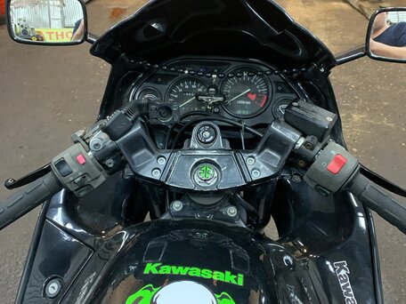 2005 Kawasaki ZZR 600, чёрный, 350000 рублей, вид 4
