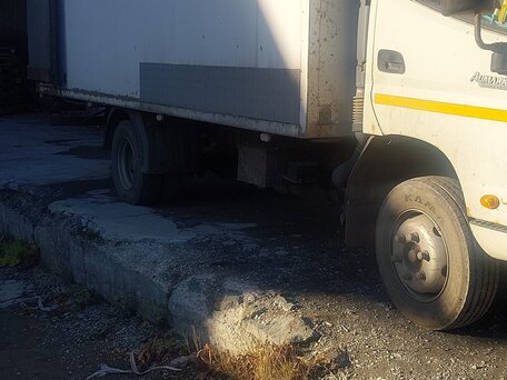 2012 Foton Auman BJ10xx, белый, 700000 рублей, вид 3