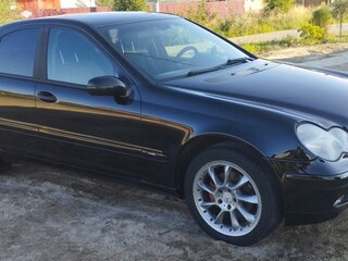 2003 Mercedes-Benz C-Класс 180 II (W203), чёрный, 655000 рублей, вид 2
