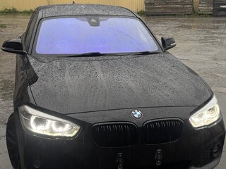 2015 BMW 1 серии 118i II (F20/F21) Рестайлинг, чёрный, 1525000 рублей, вид 2