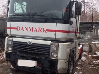 1999 Renault Magnum, белый, 1050000 рублей, вид 1