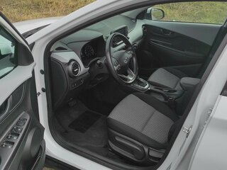 2018 Hyundai Kona I, белый, 1999000 рублей, вид 5