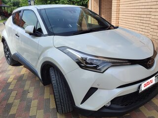 2018 Toyota C-HR I, белый, 2090000 рублей, вид 2
