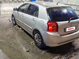 2006 Toyota Corolla IX (E120, E130) Рестайлинг, серебристый, 700000 рублей, вид 3