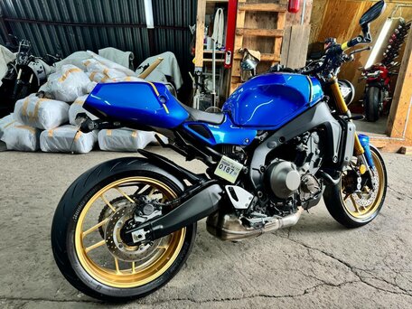 2021 Yamaha XSR900, синий, 1170000 рублей, вид 4