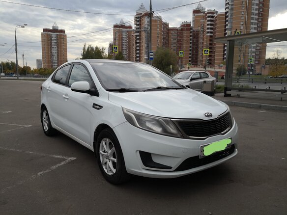 2012 Kia Rio III, белый, 610000 рублей - вид 3