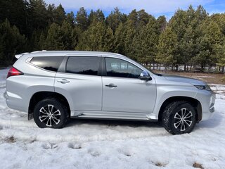 2022 Mitsubishi Pajero Sport III Рестайлинг, серебристый, 4900000 рублей, вид 5