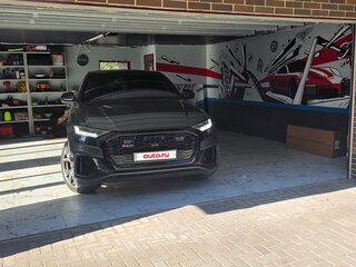 2018 Audi Q8 55 TFSI I (4M), серый, 6055000 рублей, вид 4