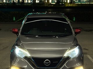 2018 Nissan Note Nismo e-Power II Рестайлинг, серый, 1699999 рублей, вид 1