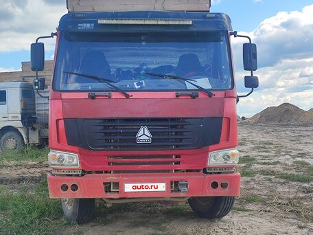 2007 Sinotruk Howo A5, красный, 1450000 рублей, вид 4