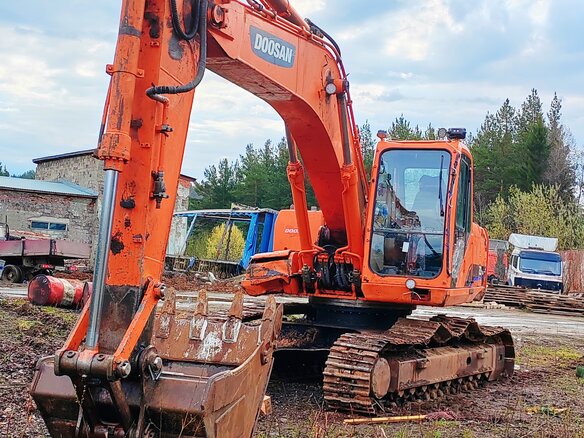 2013 Doosan Solar, оранжевый, 4700000 рублей - вид 2