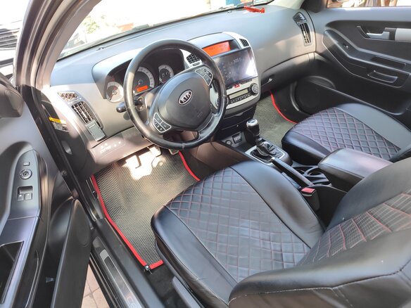 2008 Kia Ceed I, чёрный, 950000 рублей - вид 2