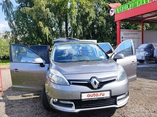 2014 Renault Scenic III Рестайлинг 2, серый, 990000 рублей, вид 4